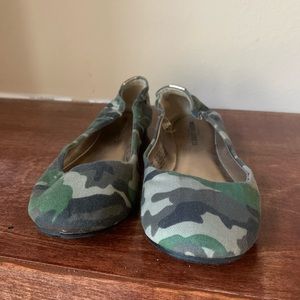 Camo flats